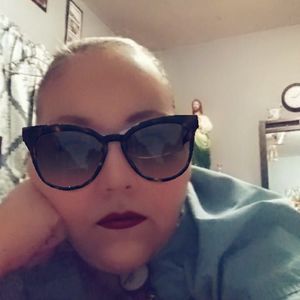 Meet your Posher, Marta